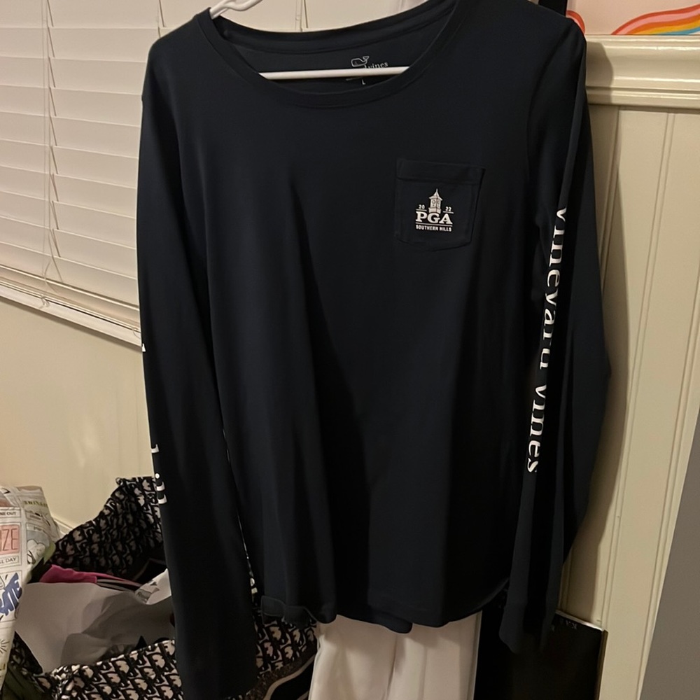 New without tags limited edition vineyard vines long sleeve tee from 2022 PGA